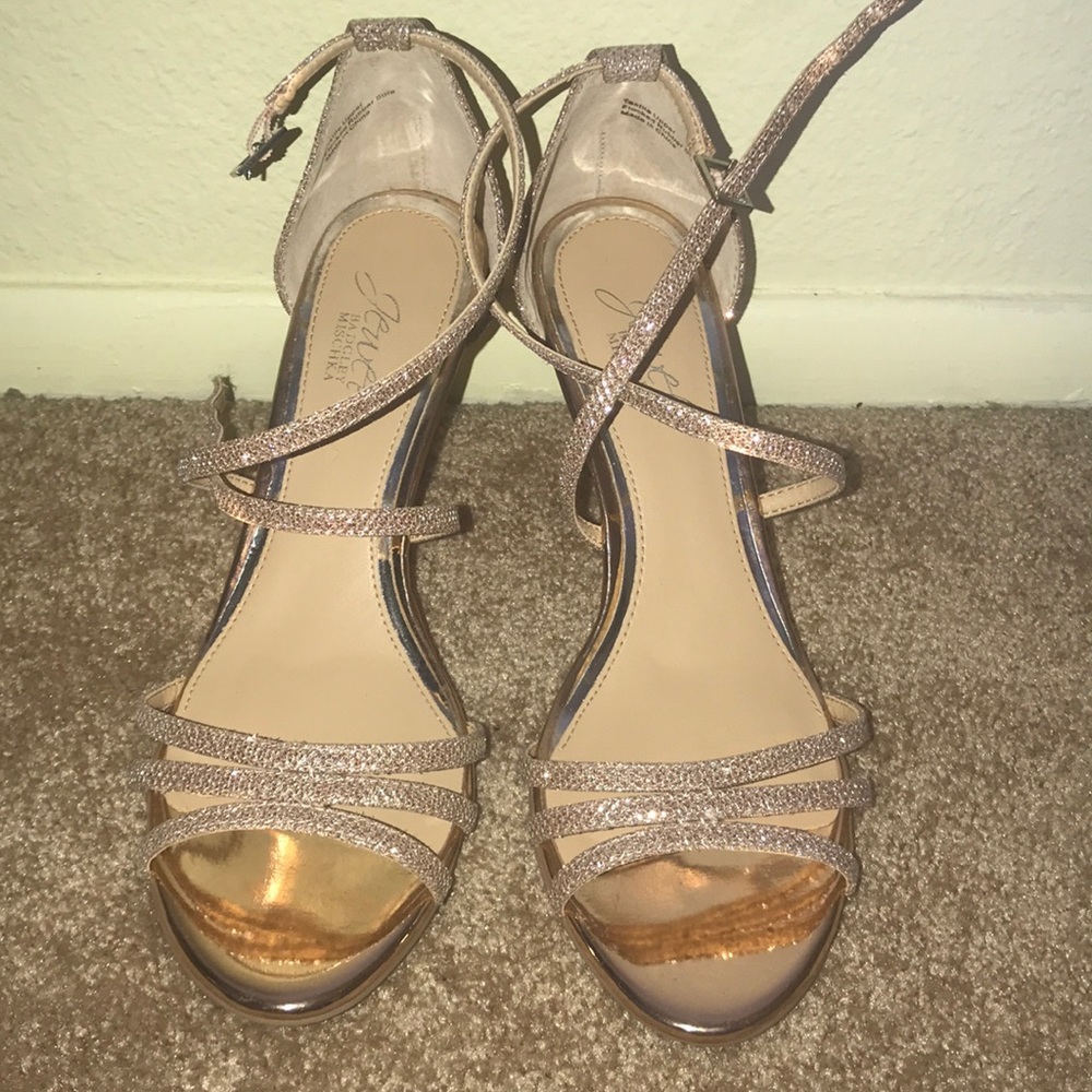 Badgley  Mischka jewel heels